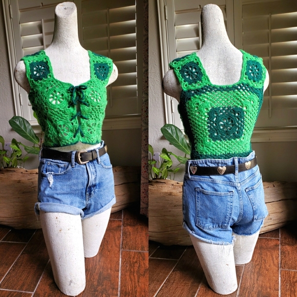 Tops - Vintage crochet crop top
